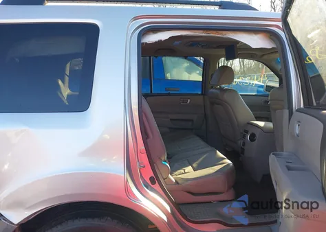 2013 Honda Pilot Touring из США, поврежденный, VIN 5FNYF4H92DB043127